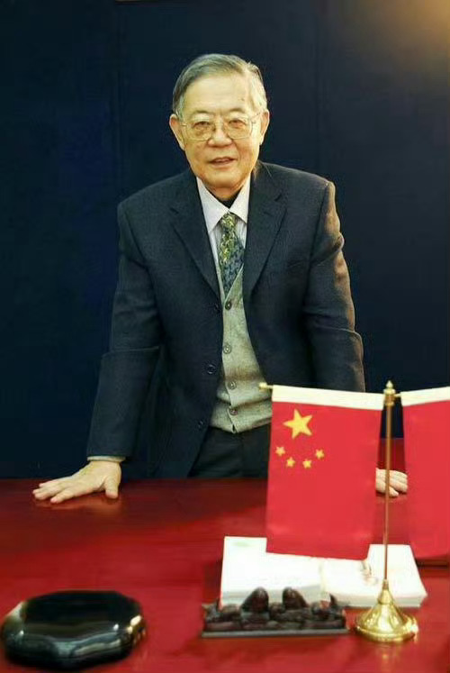 今天，“两弹一星”元勋周光召诞辰97周年，缅怀，致敬！ 