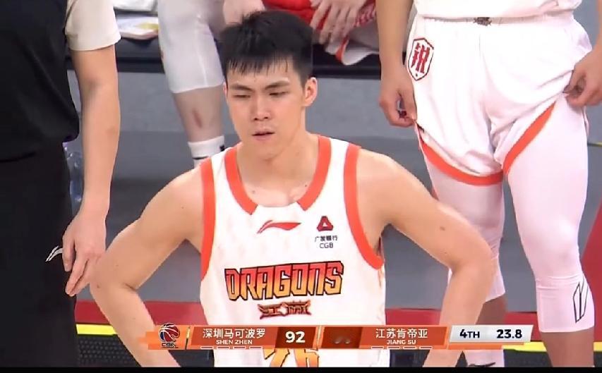 习惯性慢热！CBA江苏憾负深圳，庞峥麟16分+2板+8助，前三节总是隐身，分差大