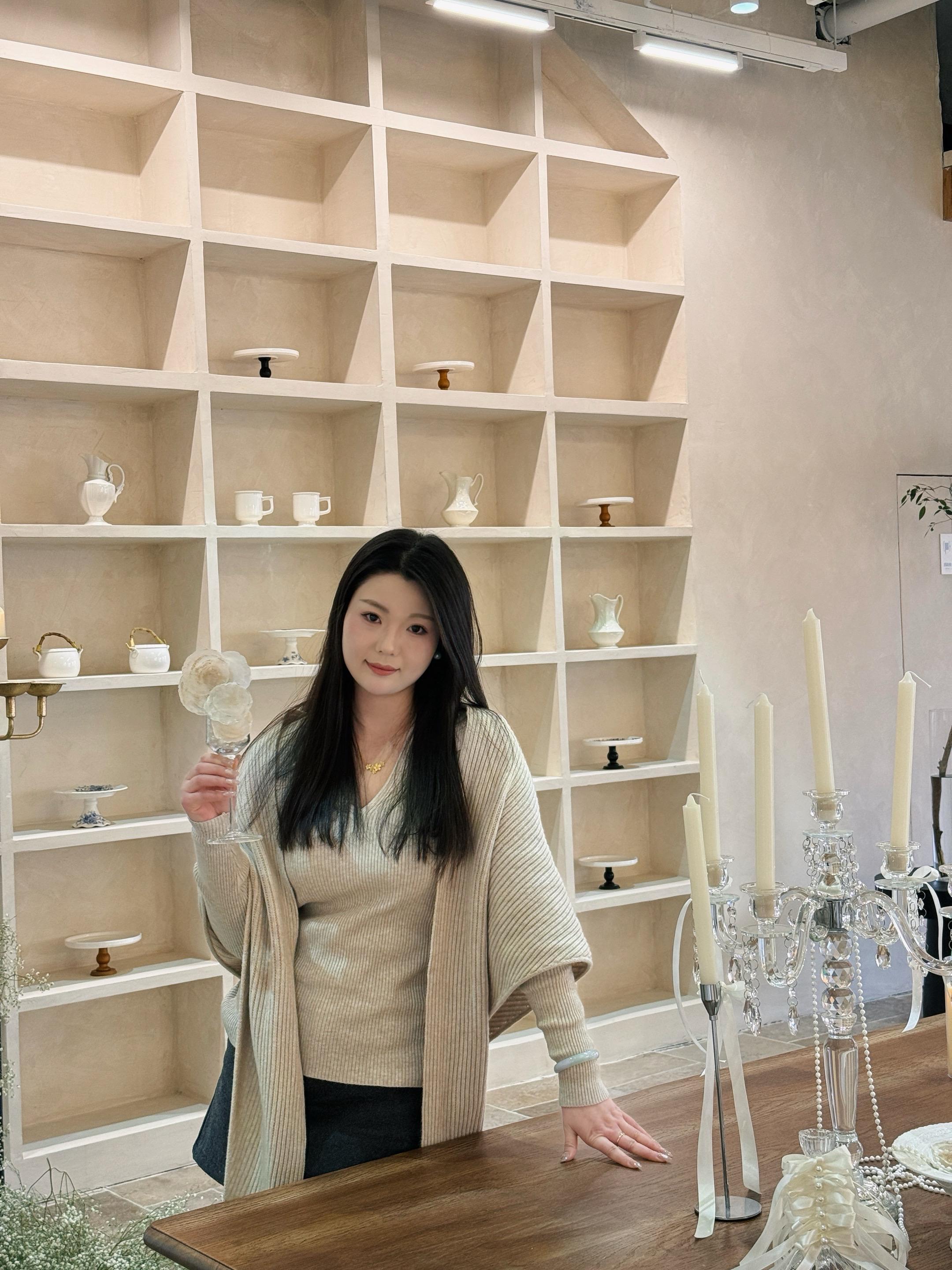 少女的心事是一直瘦  穿不完的新衣服和不断旅行