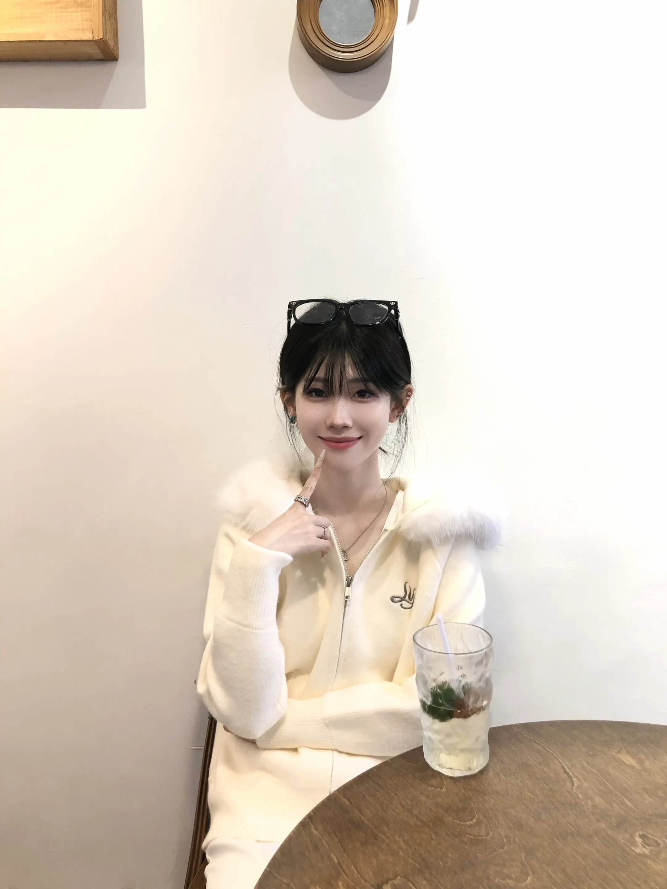 好想离你近一点 不管距离还是心