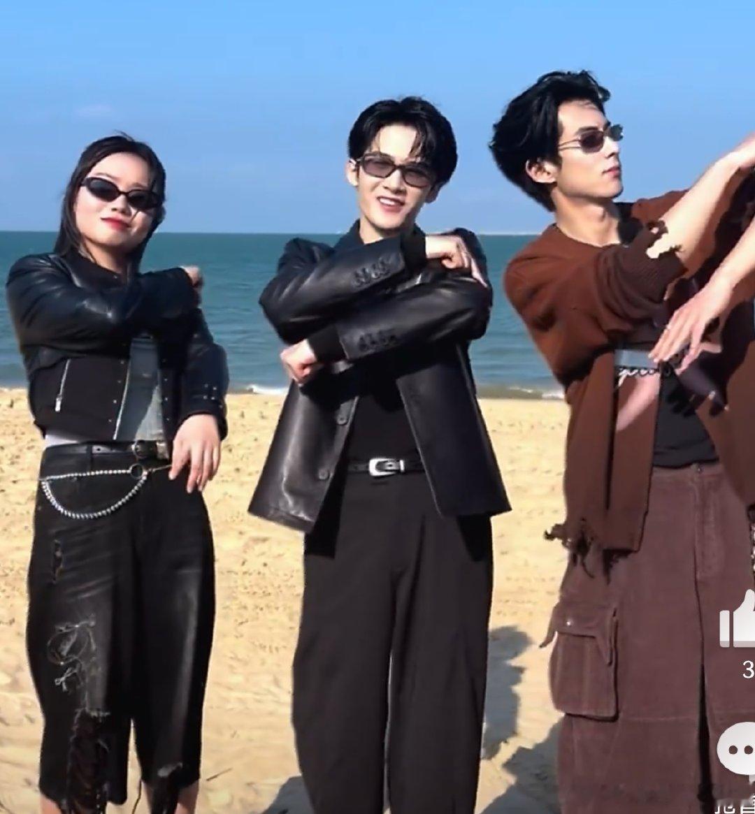 好6团全员cha檀健次PROOF手势舞你好星期六檀健次的手势舞果然越看越上头，好