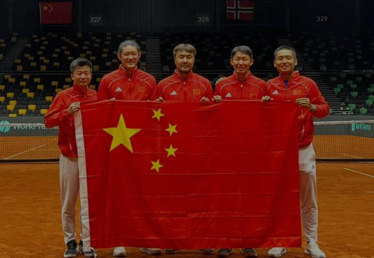 戴维斯杯世界1组
第一比赛日
🇨🇳中国队0-2🇳🇴挪威队 
第一日
🇨