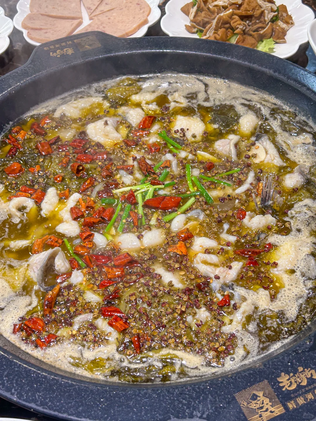 一锅让你把汤都喝了的酸菜鱼