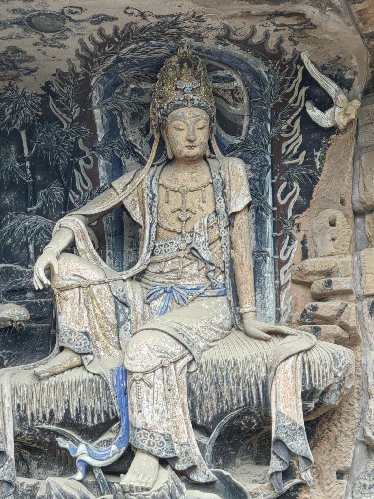 佛有千面，你能看出来吗？
图一：少年相
图二：成年相
图三：男生相
图四：女生相