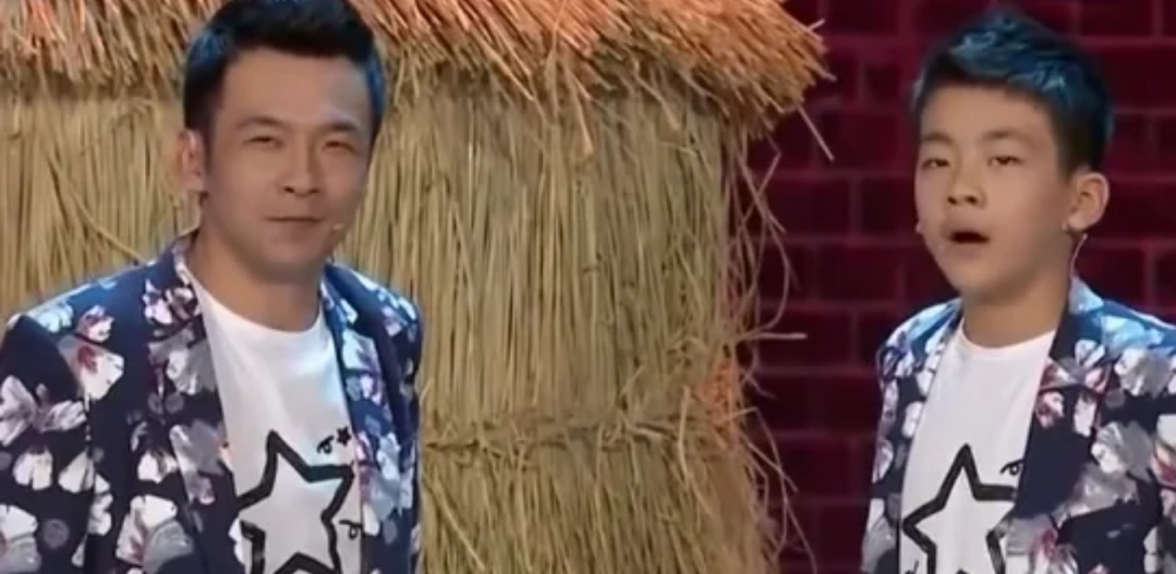原来他是喜剧演员周云鹏的儿子《无尽的尽头》里饰演恶毒的黄家旺的是东北喜剧演员周云