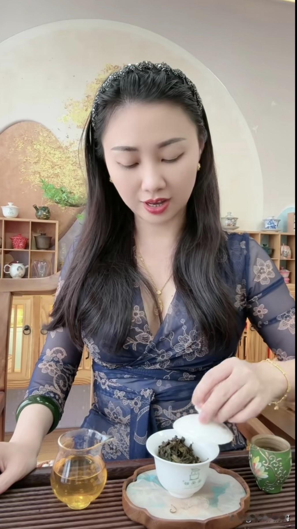 参加工作之后来广东这边，最让我喜欢的不是广东的美食，而是广东的功夫茶，这个跟北方