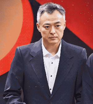 国乒教练竞聘已完成答辩环节，下步将进行公示，教练与队员双向选择，最后是球员分组，