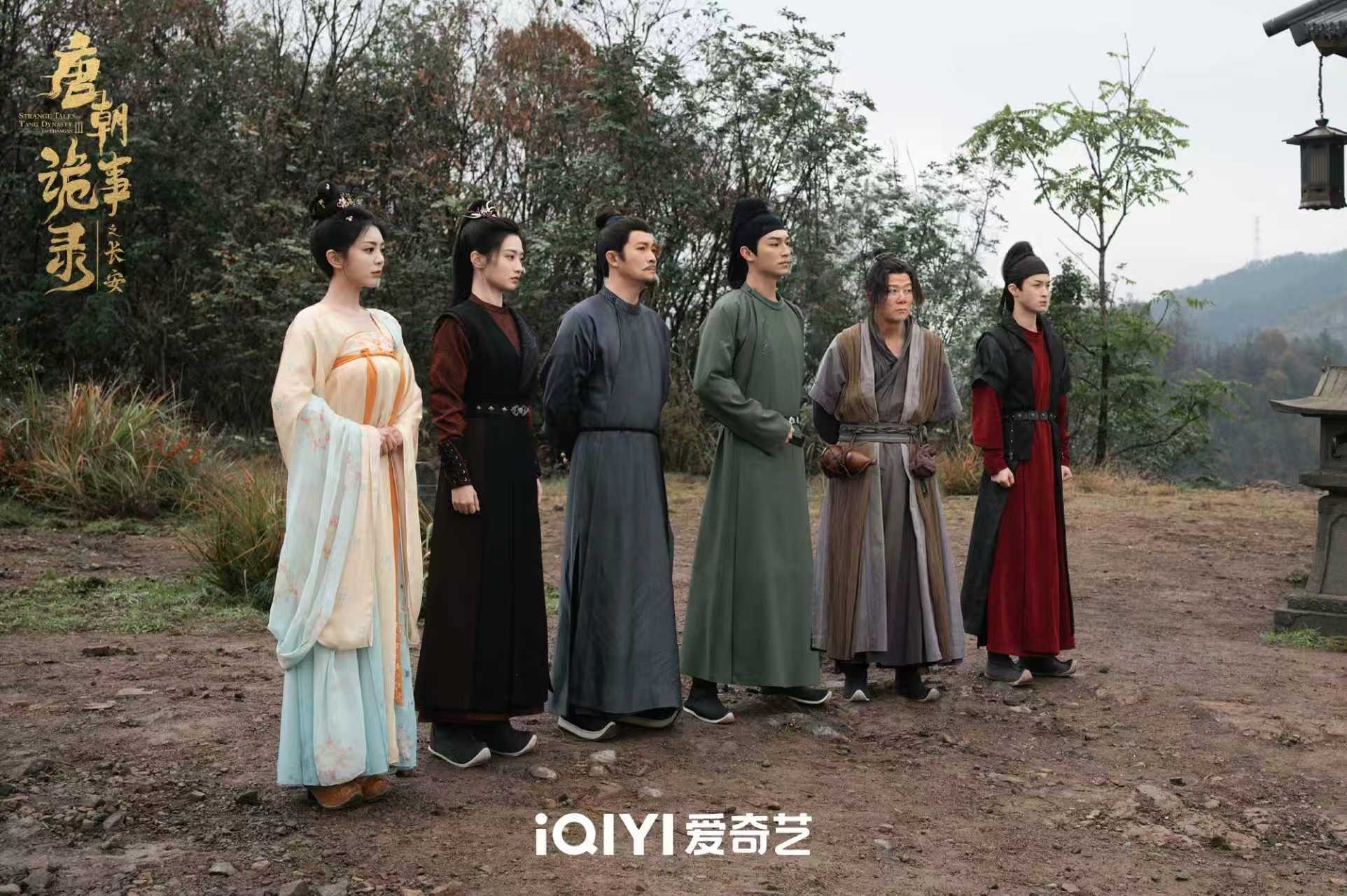 【爱奇艺乐园唐诡街区实景曝光】诡谲的唐风街景，巨大的成佛寺卧佛和降魔变壁画……扬