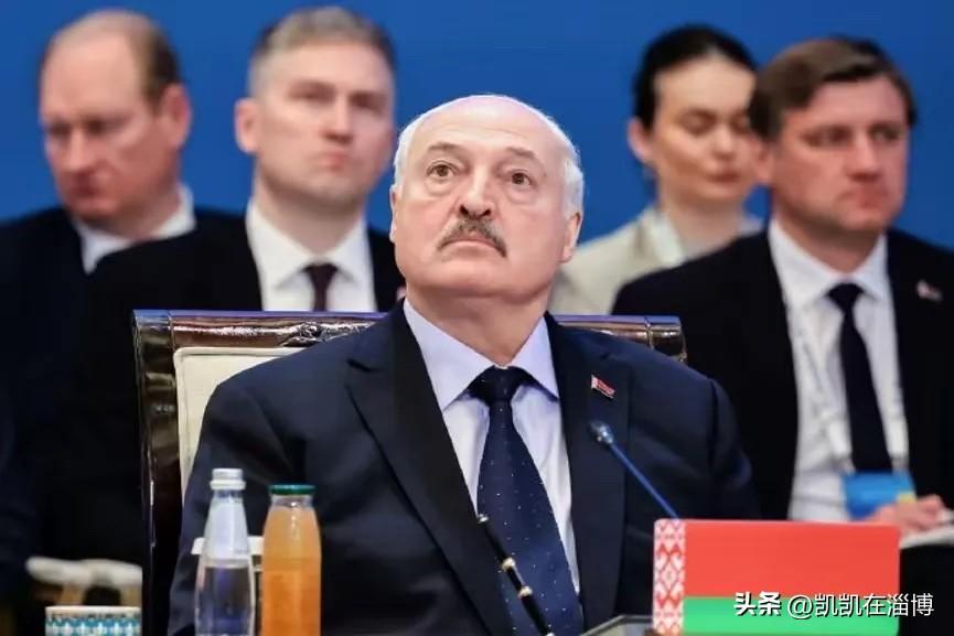 卢卡申科是真清醒呐：站在中国的领土上，不该说的话他一句都没说！

6月29日这趟