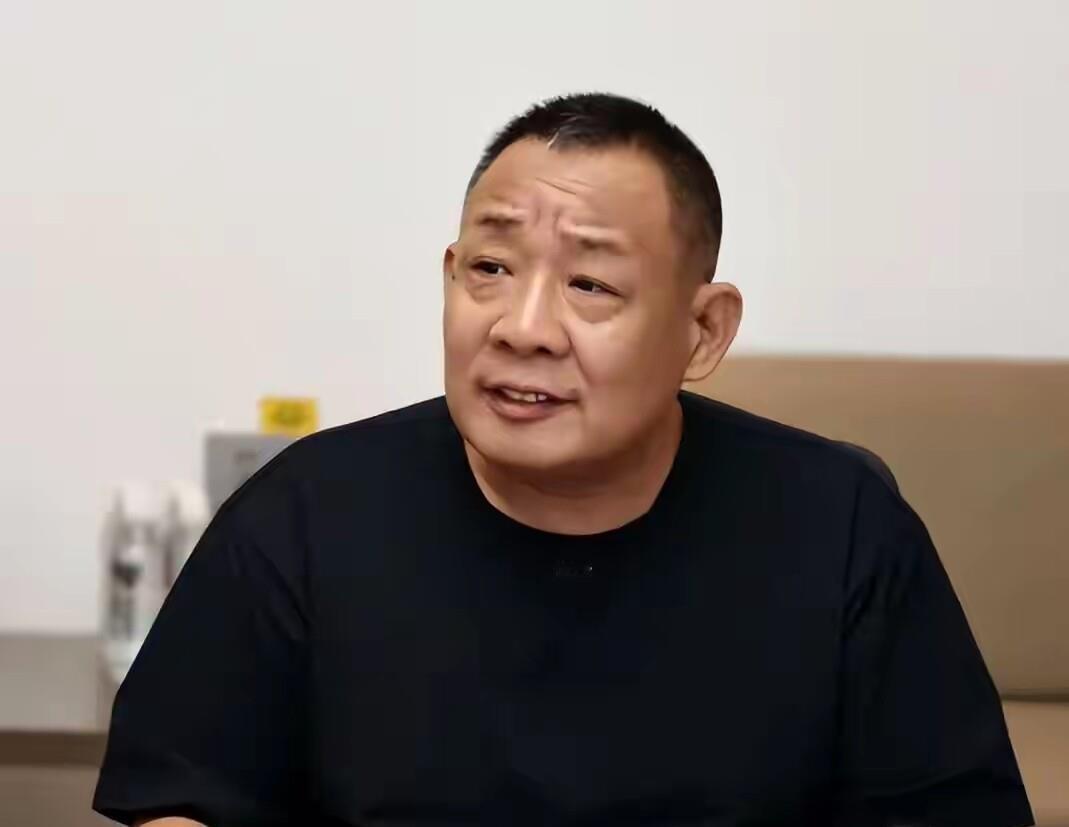胖东来斥资65亿元建设的“梦之城”项目，近期因施工现场的标准化管理出圈，单条工地
