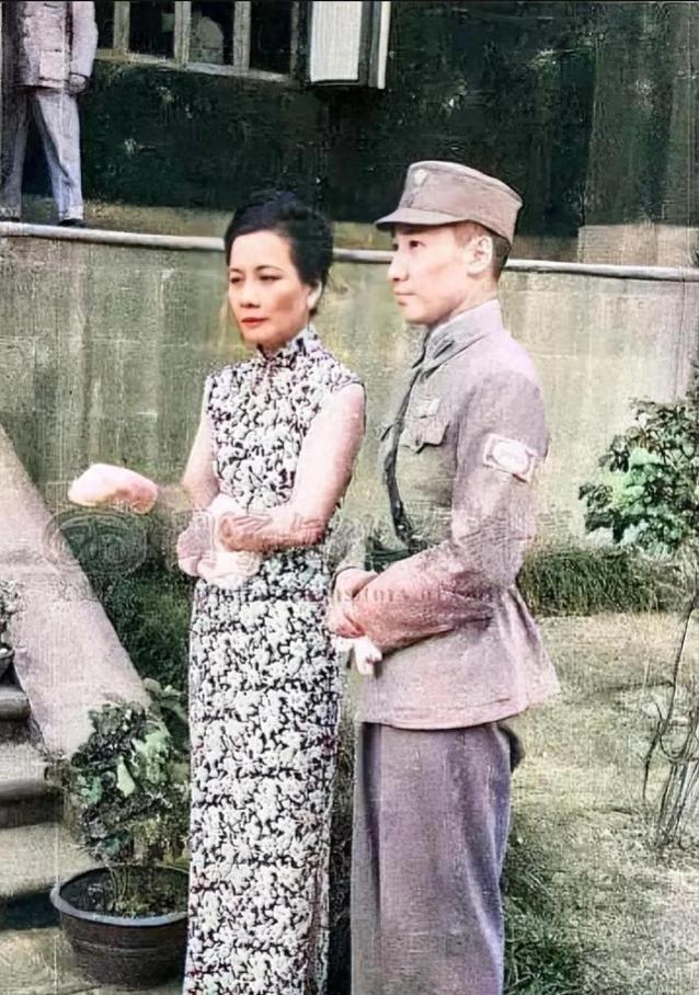 宋美龄与蒋介石结婚后，一直有个疑惑：蒋纬国到底是哪个女人所生？蒋介石为何会认下这