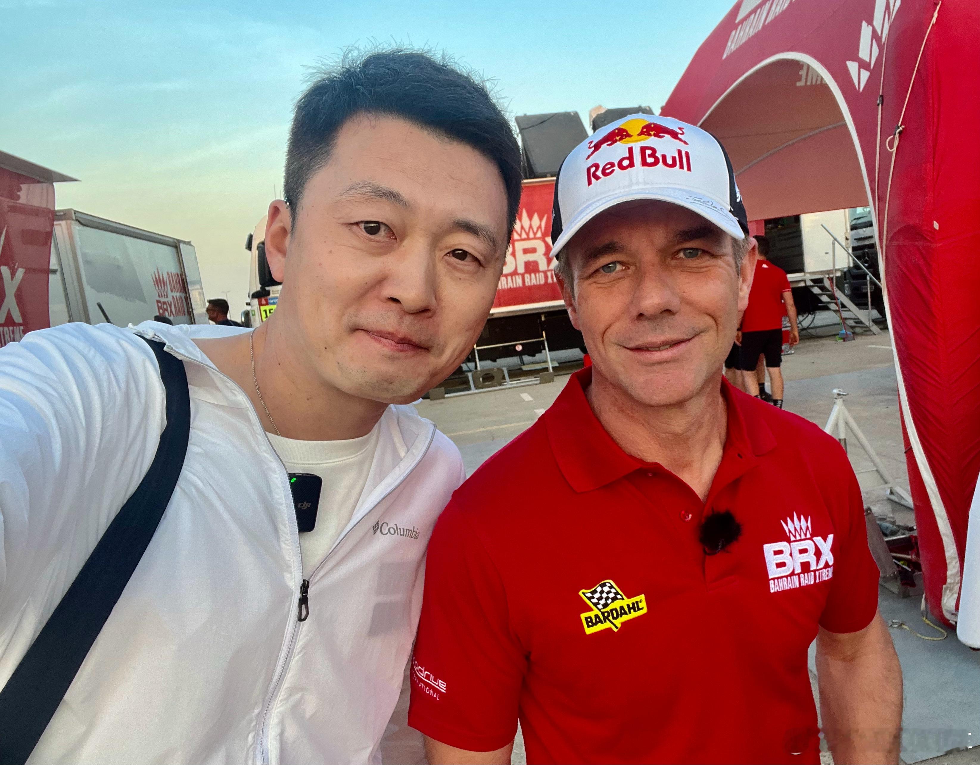 大年初一，去看飞驰人生3的观众大致分三种：韩寒的粉丝、找个理由出来玩的年轻人、车