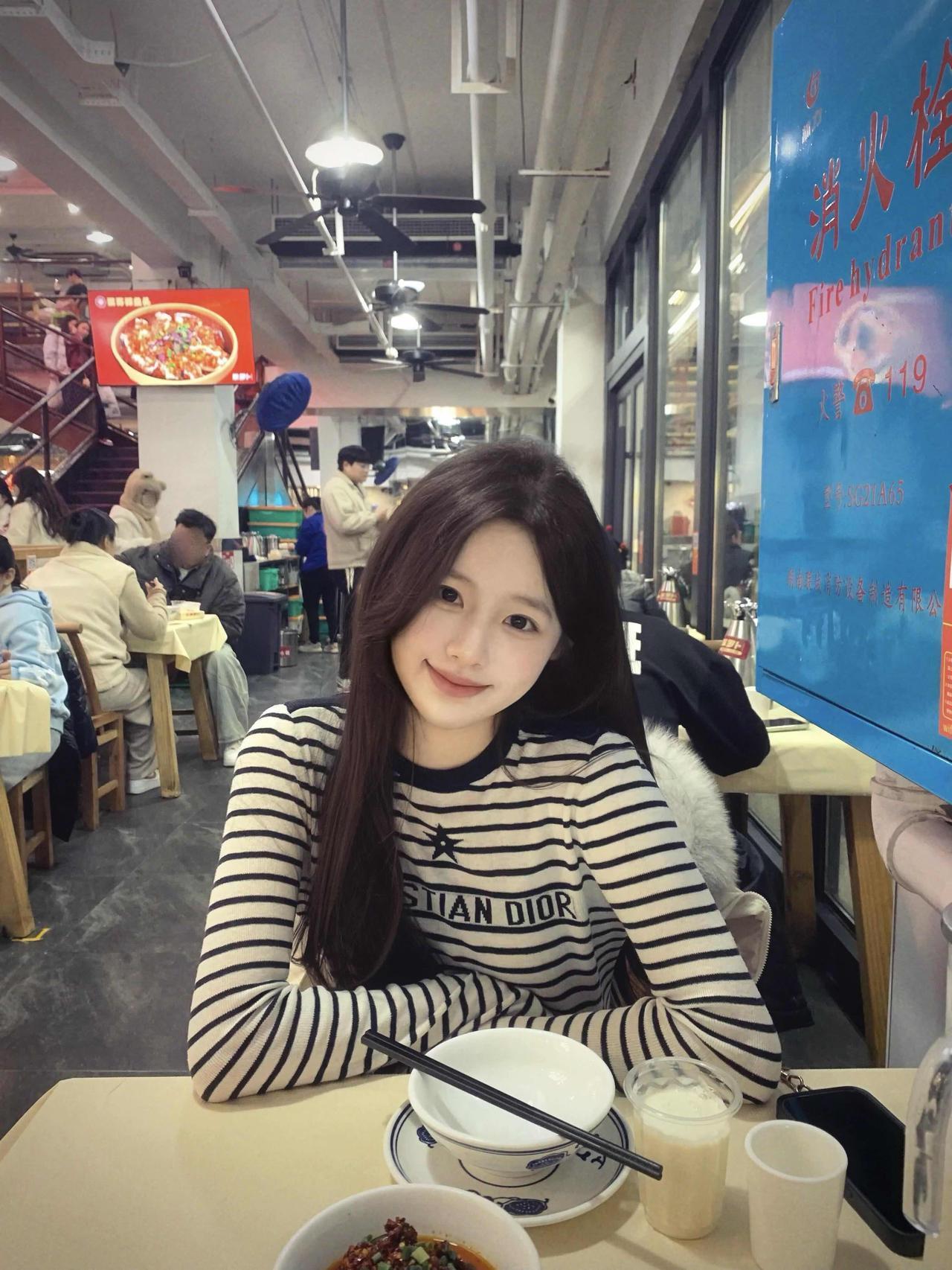 你愿意娶一个大龄剩女吗?笨萝卜好吃🥢