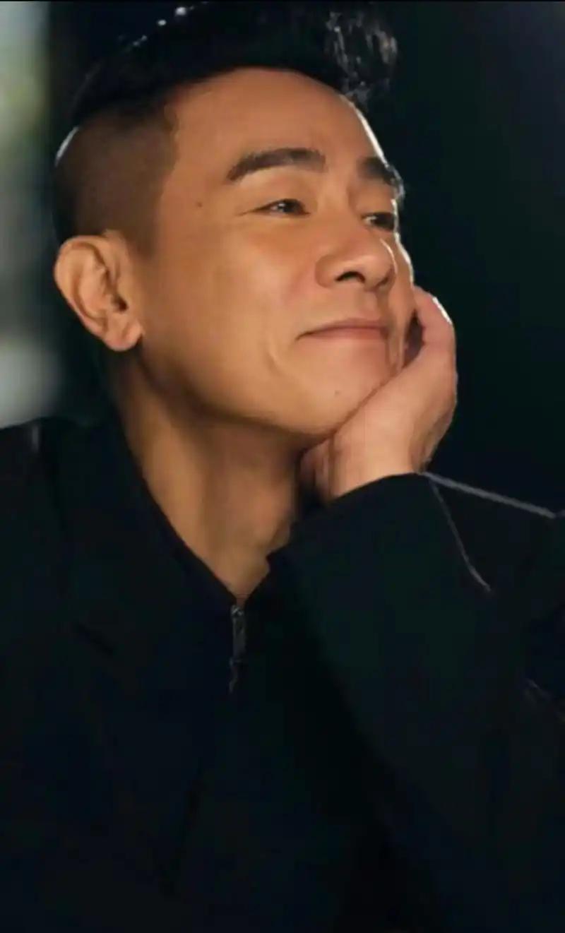 一位情感专家说：“男人到死都要牢记：跟你睡过的女人，还说男人没一个好东西，自己喜