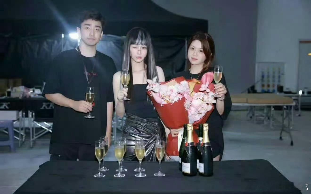 虞书欣现在的风格你能get到吗 ​​​