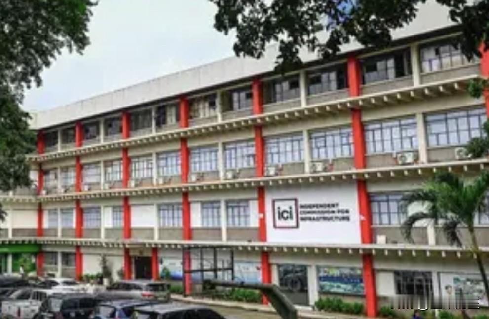 菲律宾总统府官员周六表示，对于基础设施独立委员会即将解散的传闻，菲律宾总统府暂无