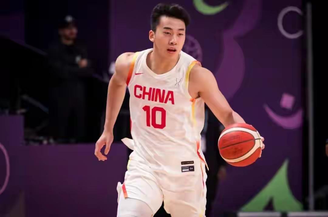 【中国男篮热身赛已经结束，王俊杰，徐昕，廖三宁四场比赛全部出战，他们将成为中国男