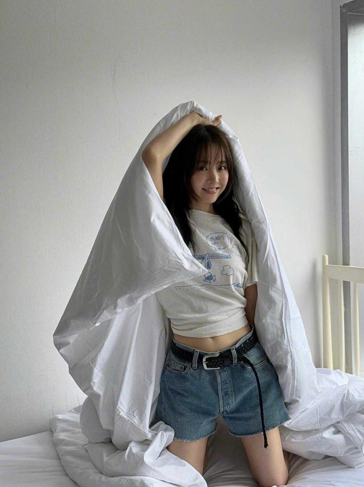 宝英欧尼依旧娃娃脸女神