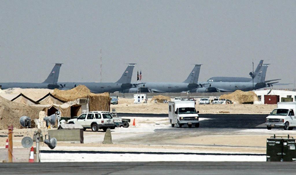 警报解除，战机回巢，局势真要降温？。
美军在卡塔尔的乌代德空军基地，昨天刚把部分