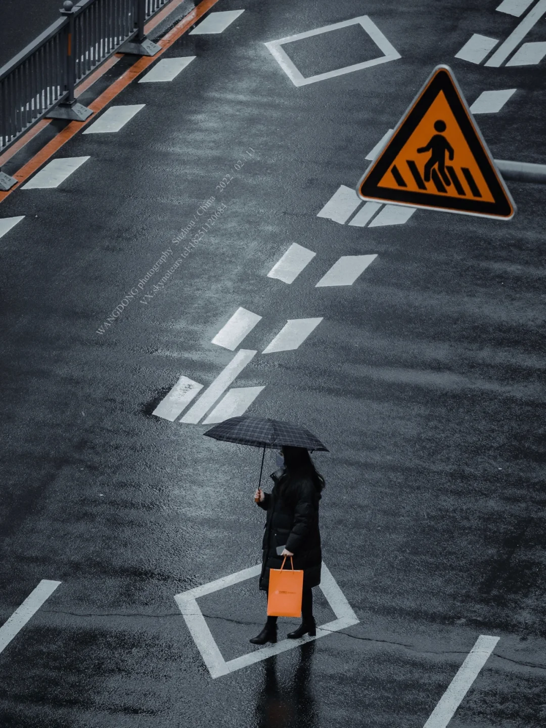 苏州｜黑橙苏州下雨天