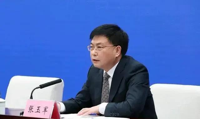 哎哟，2024年9月，广西壮族自治区中医药管理局副局长张玉军出事了，涉嫌违纪违法