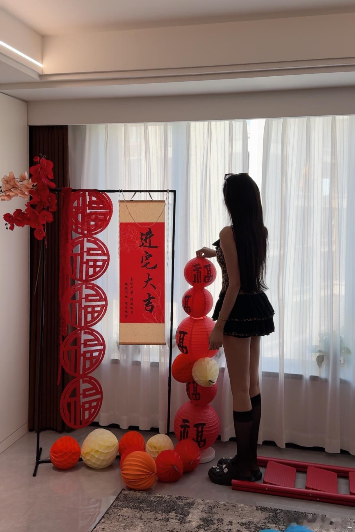 亮灯的那一刻 满是灰尘的工地变成了家🏠 ​​​