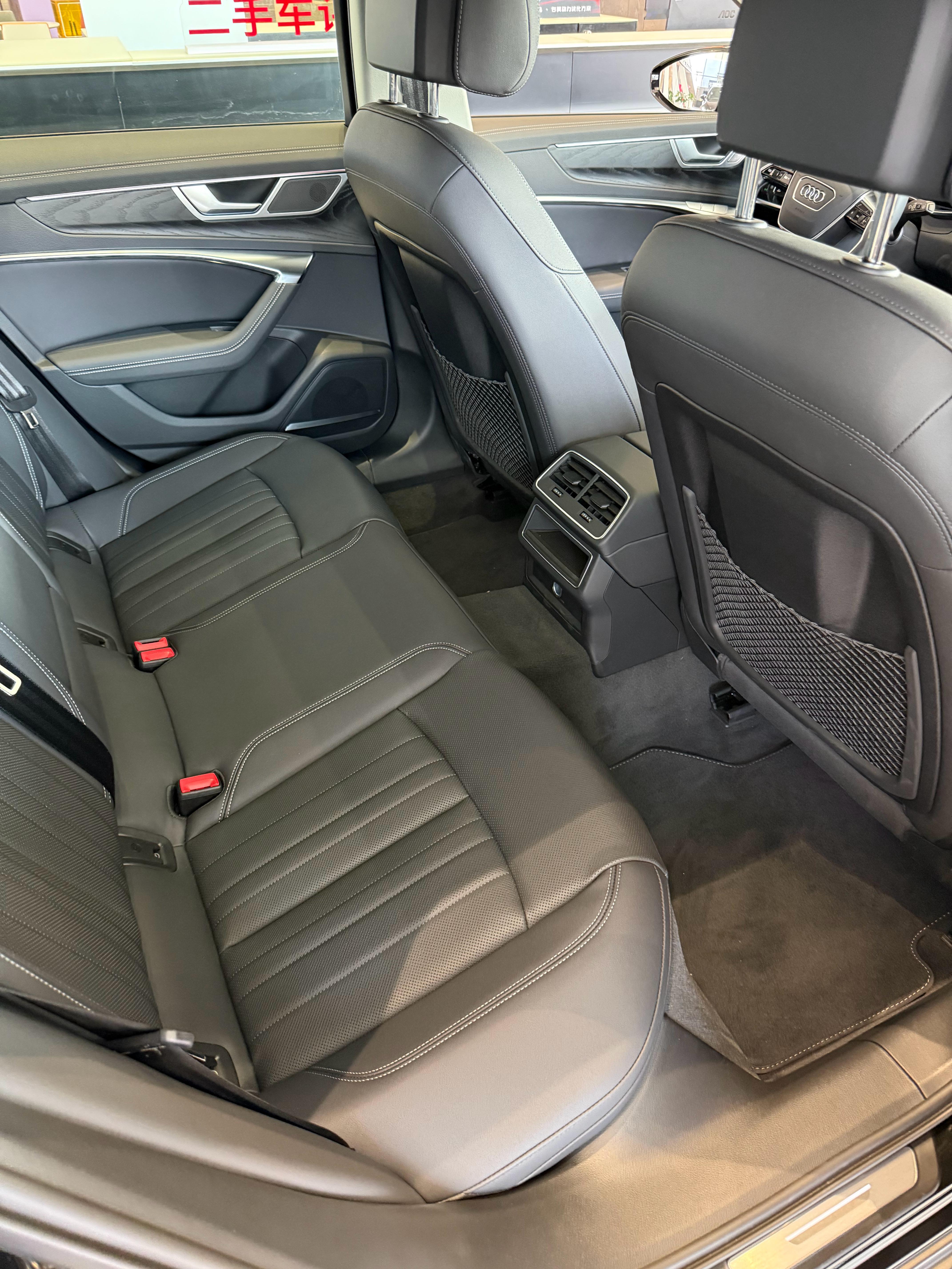 23款 奥迪A6 allroad 55TFSI尊享越野型黑外黑内选了BO音响40
