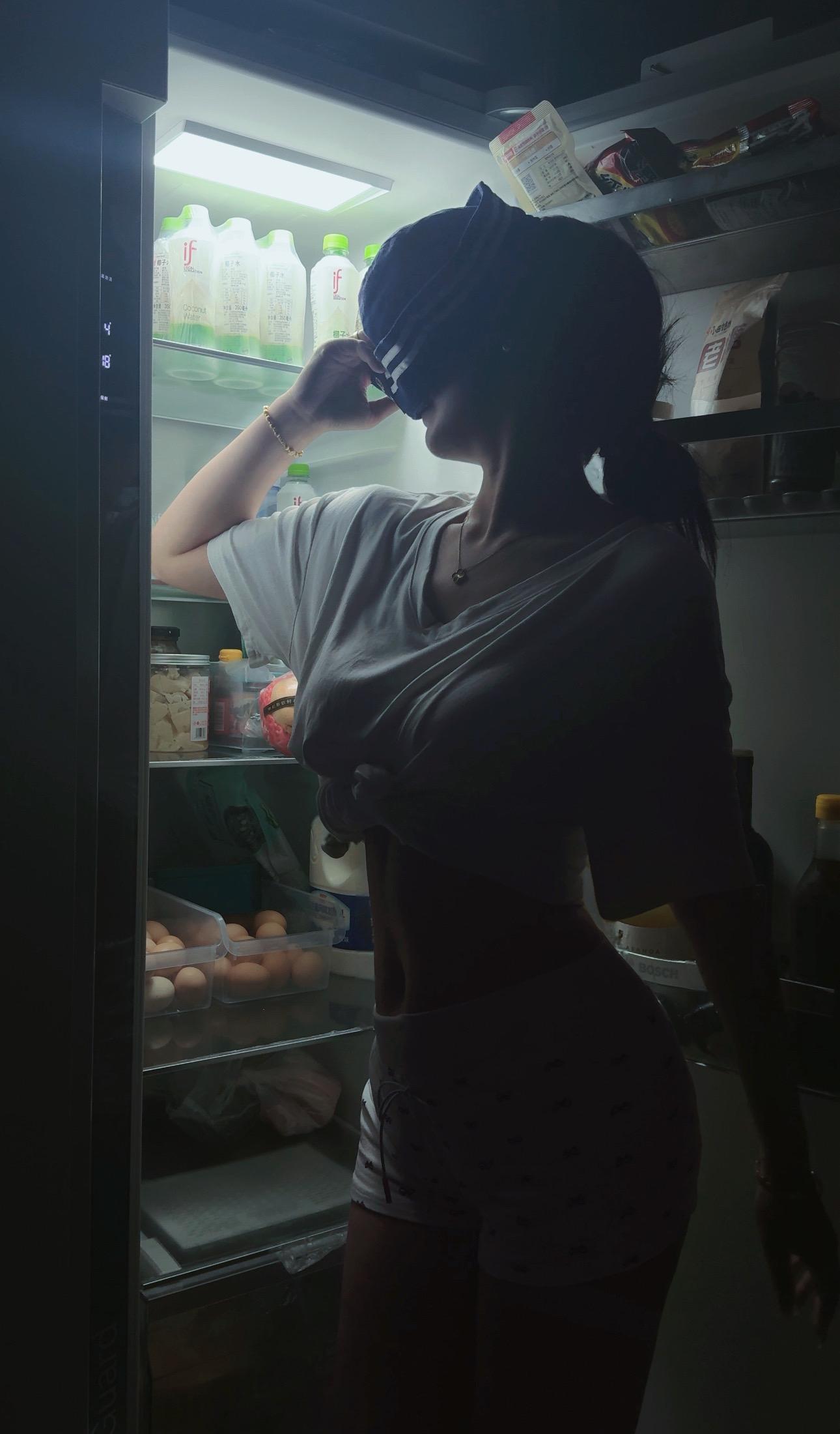 不是漂亮的女人会骗人 是丑的骗你你不信