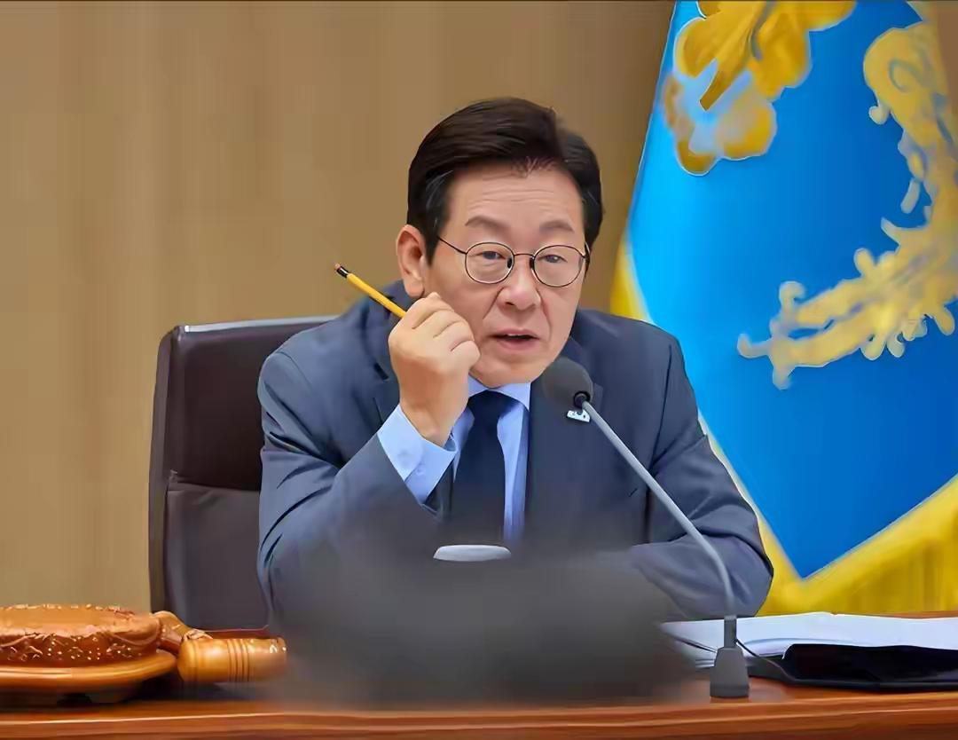 韩国总统李在明好样的，要清算亲日财产归属特别法。8月15日，日本的投降日，也是韩