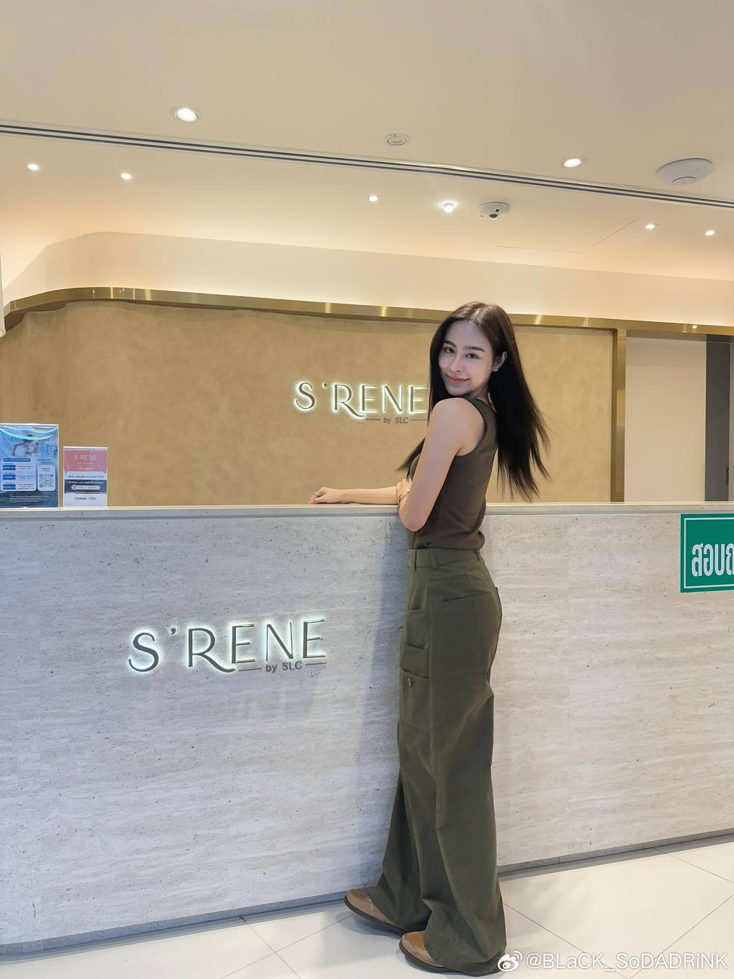 punpreedee 女鹅IG更新！和妈妈一起去做皮肤护理啦！ 