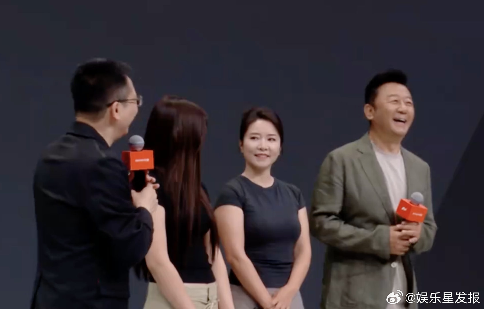 郭涛成蔚来乐道L90第一万个用户 恭喜郭涛直播间喜提爱车！这款车空间宽敞质感出众
