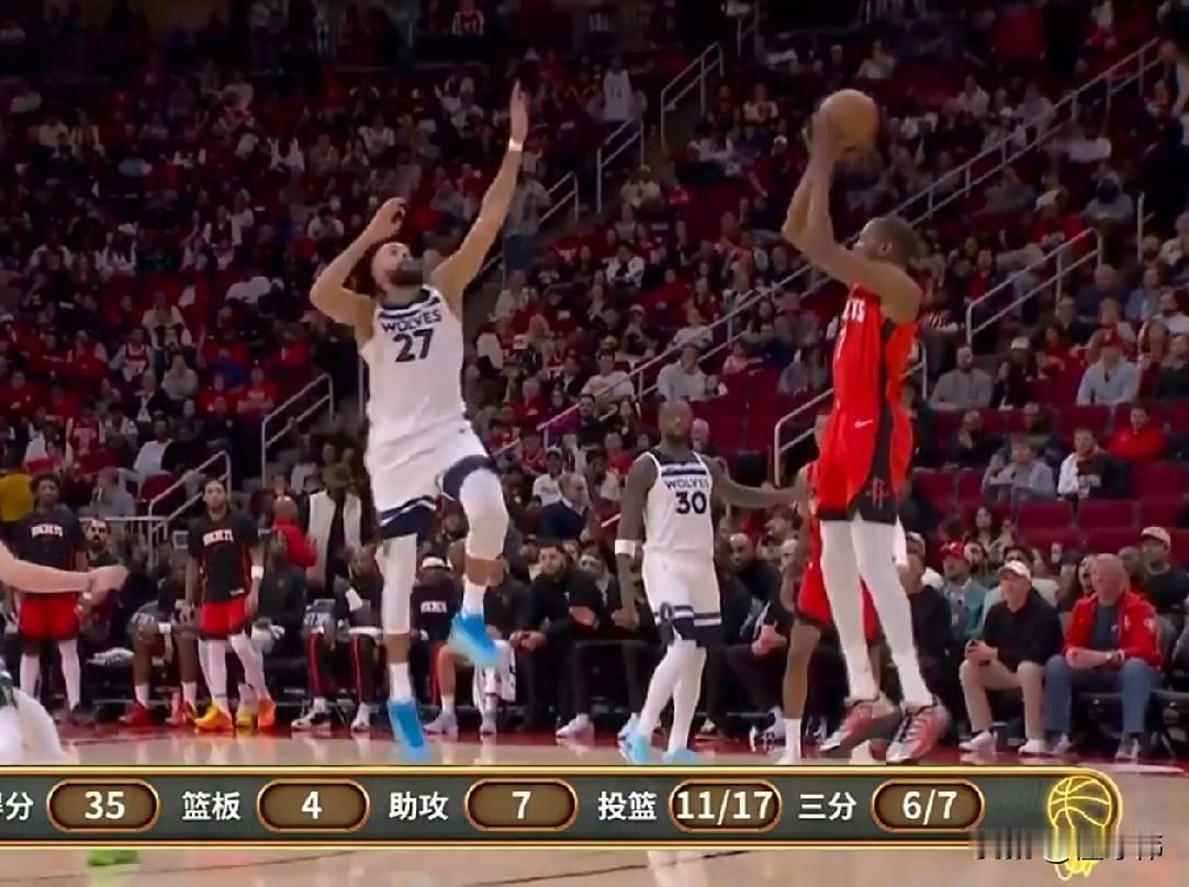 打服对手！戈贝尔谈杜兰特：

“你很难防守他。”

“他的投篮出手点很高。”
