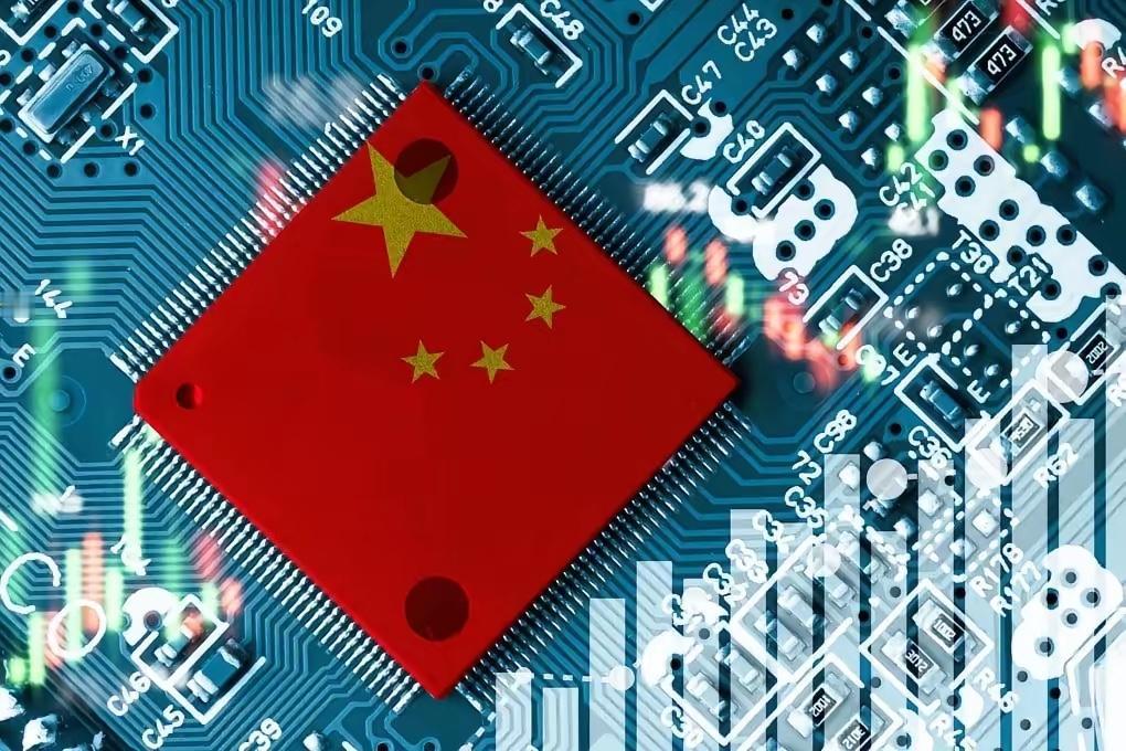 中国芯片到底发展到什么水平了？

有人给总结了八个字：中高端追赶、部分突破、顶级