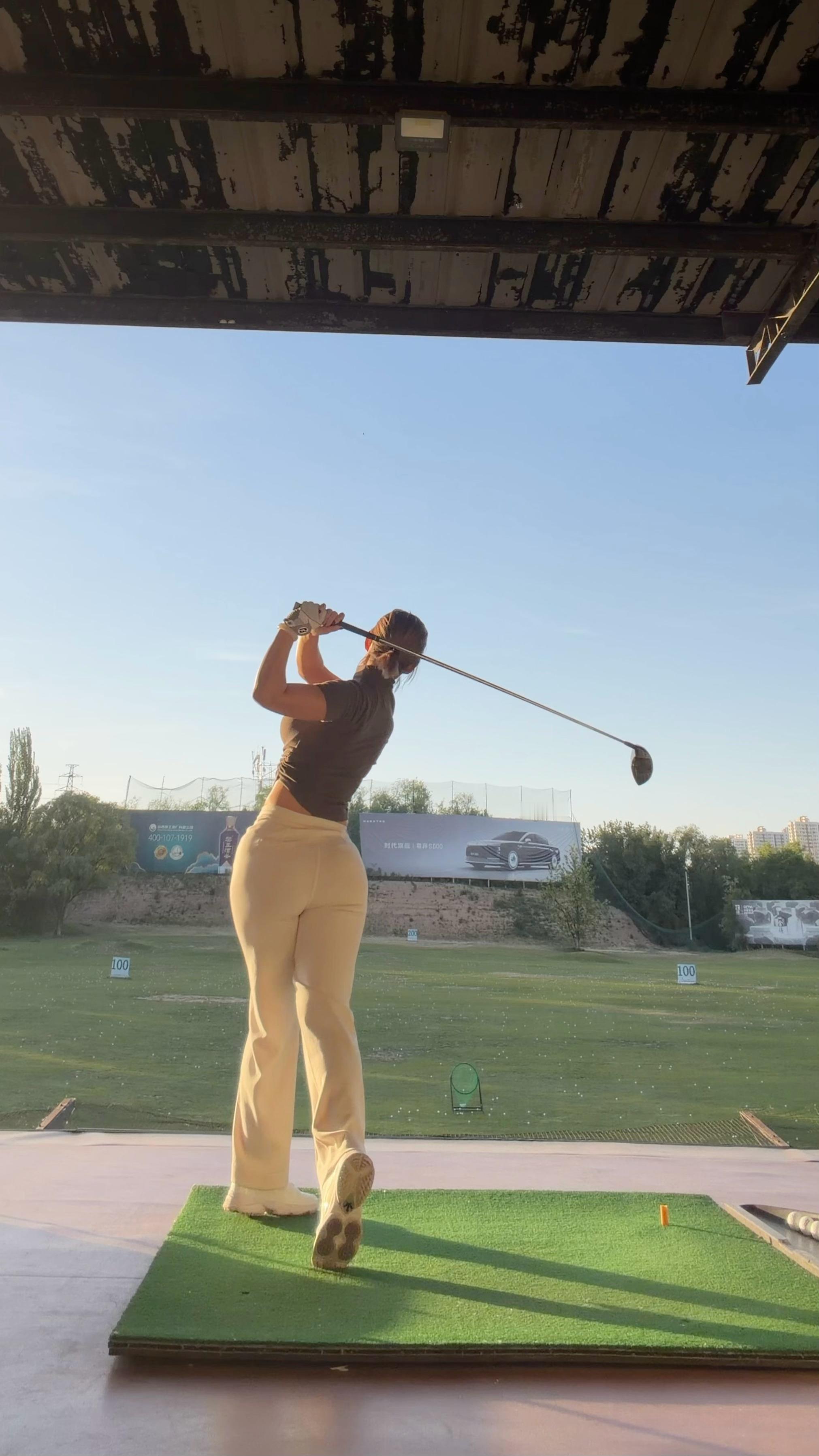 从天亮打到天黑⛳️ 