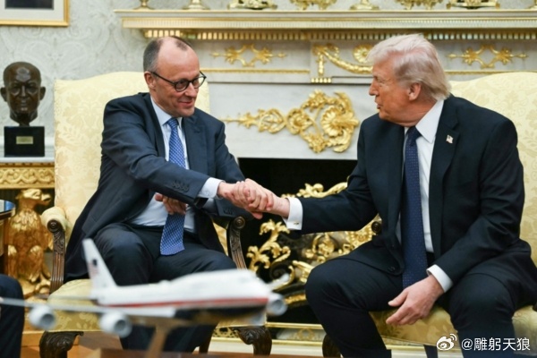 川普会见默茨：德国支持美以打击伊朗周二（3月3日），美国总统川普（特朗普）与德国
