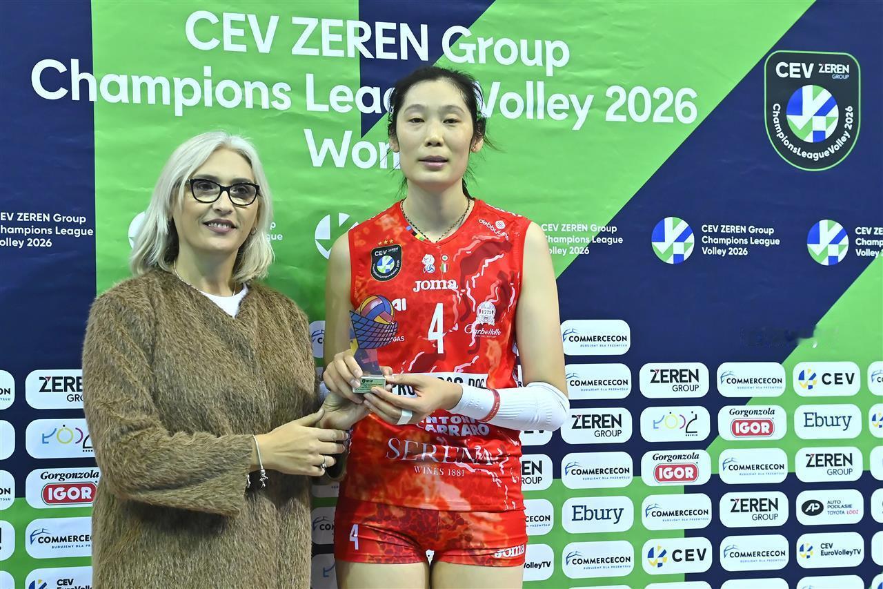 科内3-0横扫罗兹ŁKS，朱婷MVP

2025-2026女排欧冠小组赛第三轮，
