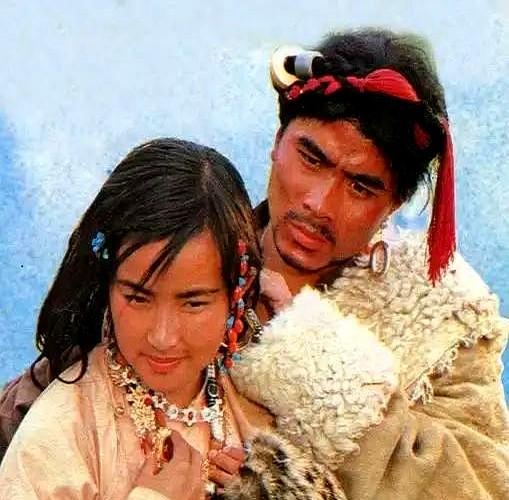 当年刘晓庆和陈国军费老大劲拍了部电影，结果被禁了，投资全打水漂。

记得《大众电