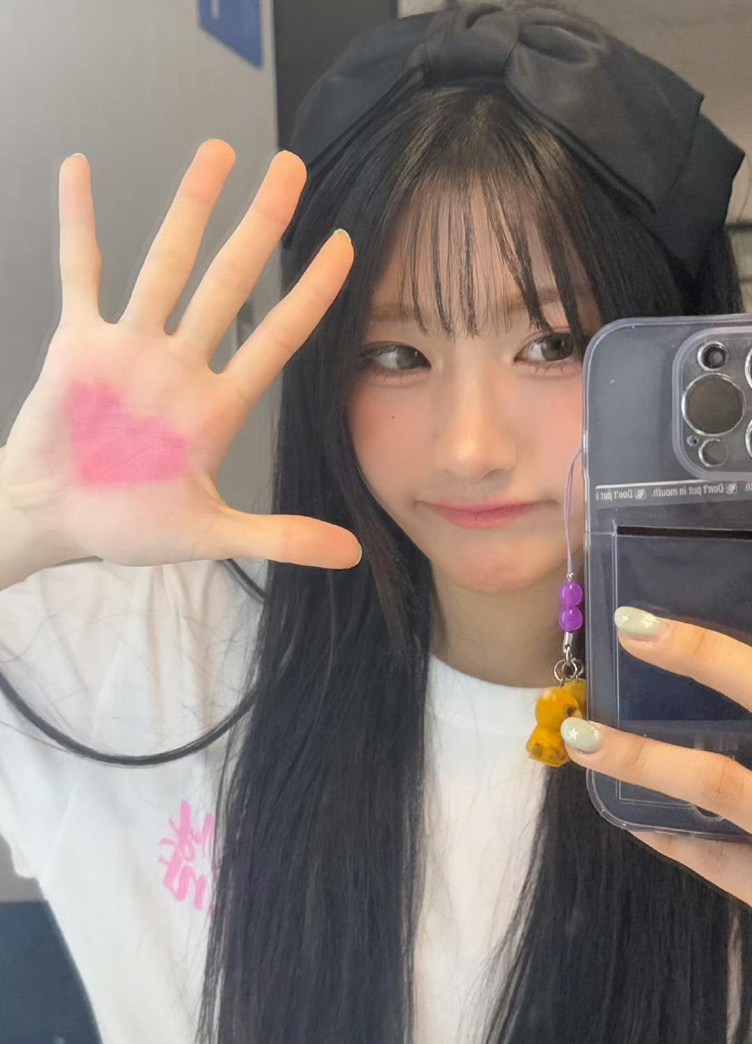 kpop自拍分享徐俊辉 Yeri金艺琳 iroha Joy朴秀荣 natty 金
