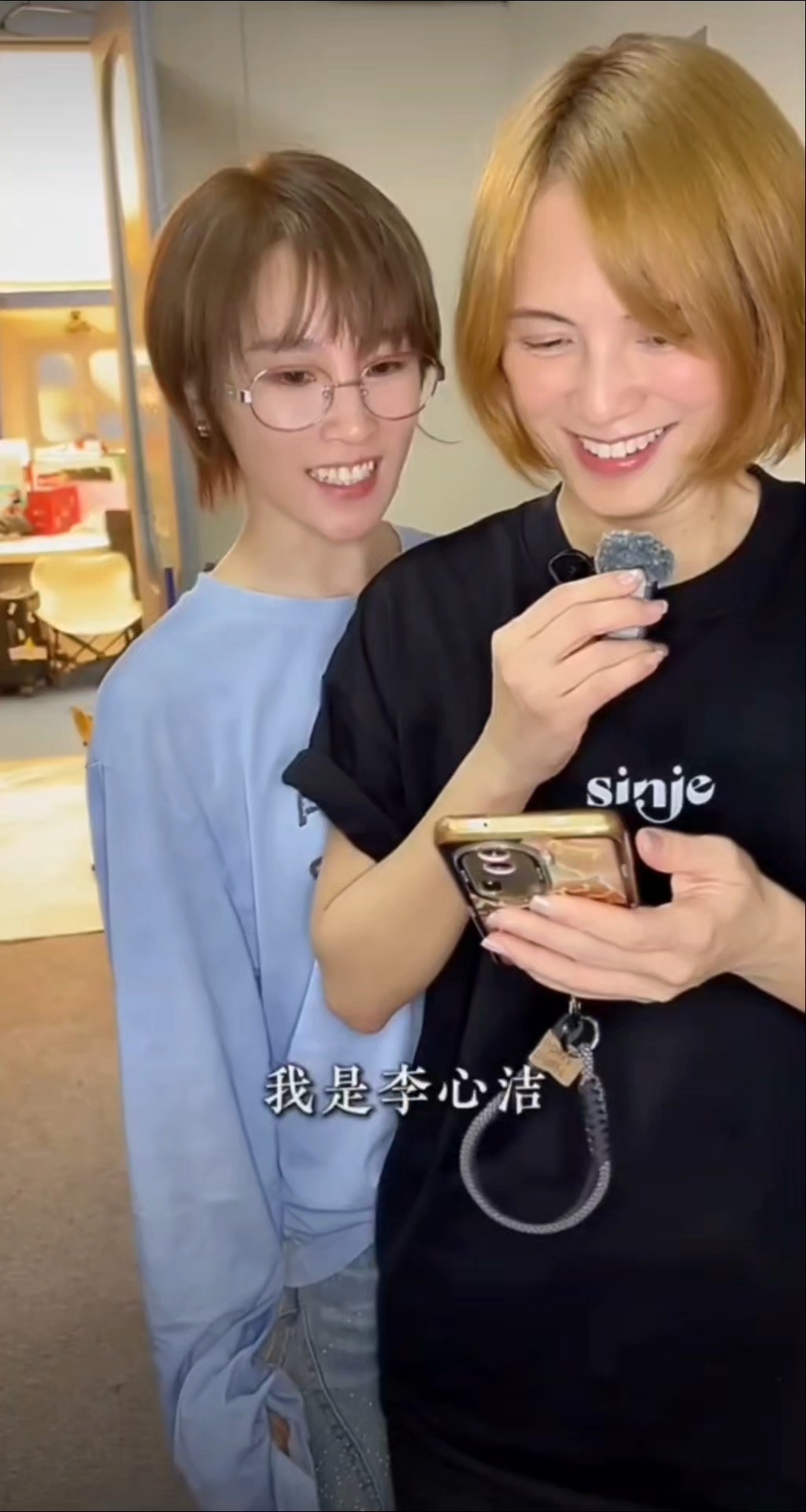 其实楠楠这里还在模仿老妈的语气 学得还挺像我要笑死 