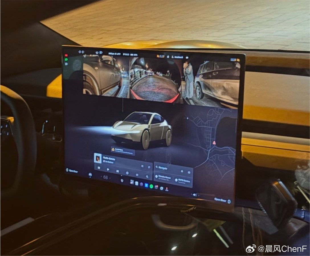 21寸的屏显只存在于cybercab上3连摄像头图像很全 