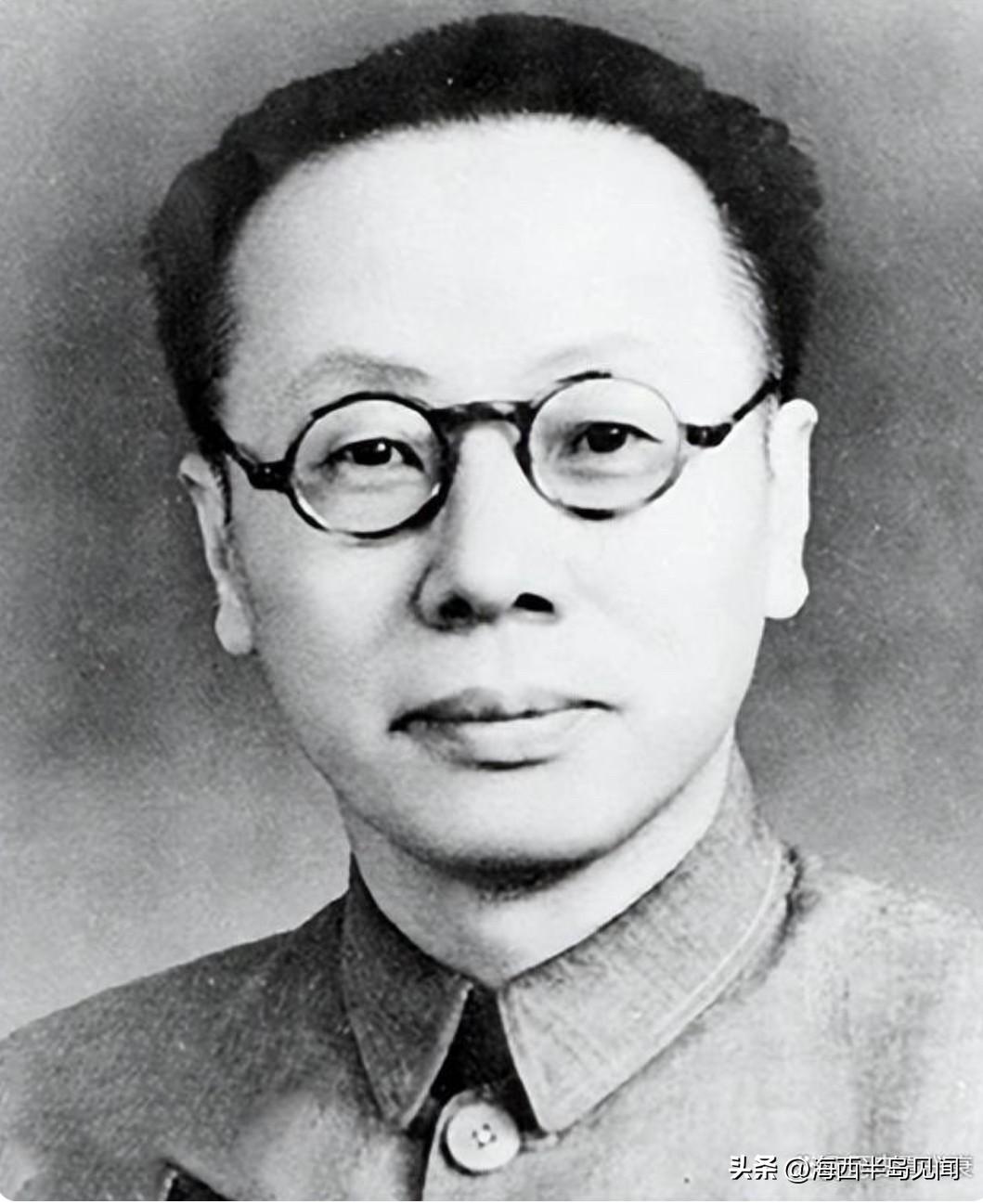 他是新中国甘肃省首任省委书记。
主政期间，肃清武装叛乱，团结宗教领袖，民主人士。