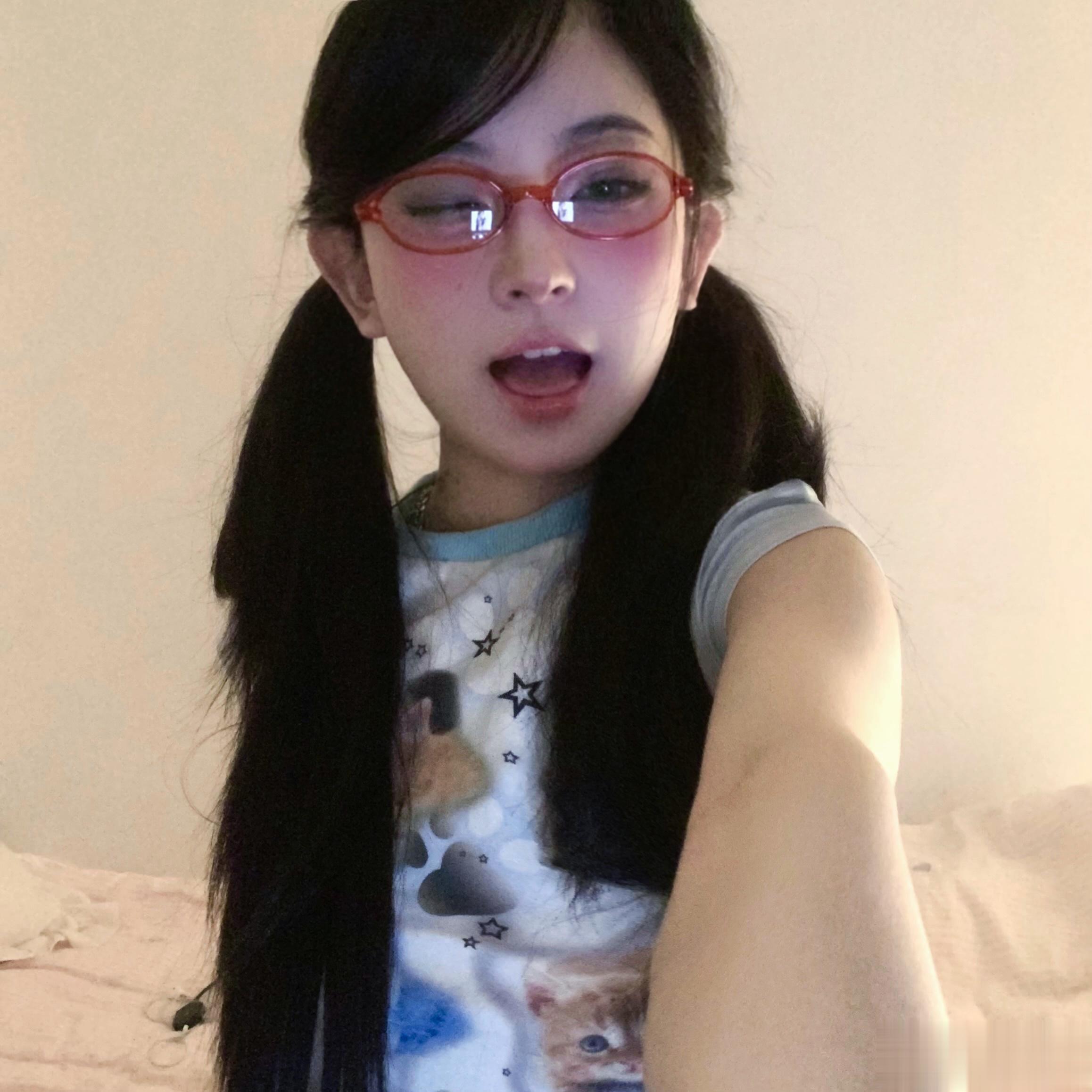 老婆们！有没有好看的ccd推荐啊[HO加油] ​​​