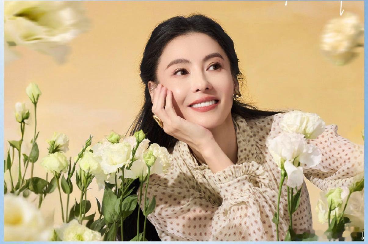 张柏芝 高能量人 张柏芝怕不是偷偷装了核能电池！从日出忙到日落依然能量满格，搬行