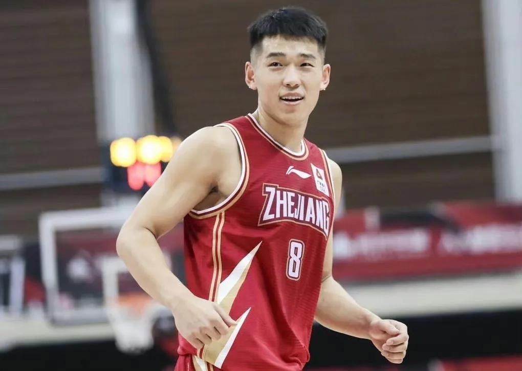 张宁和陆文博今天将出战FIBA3x3上海大师赛，大师赛是FIBA三人篮球中规格最