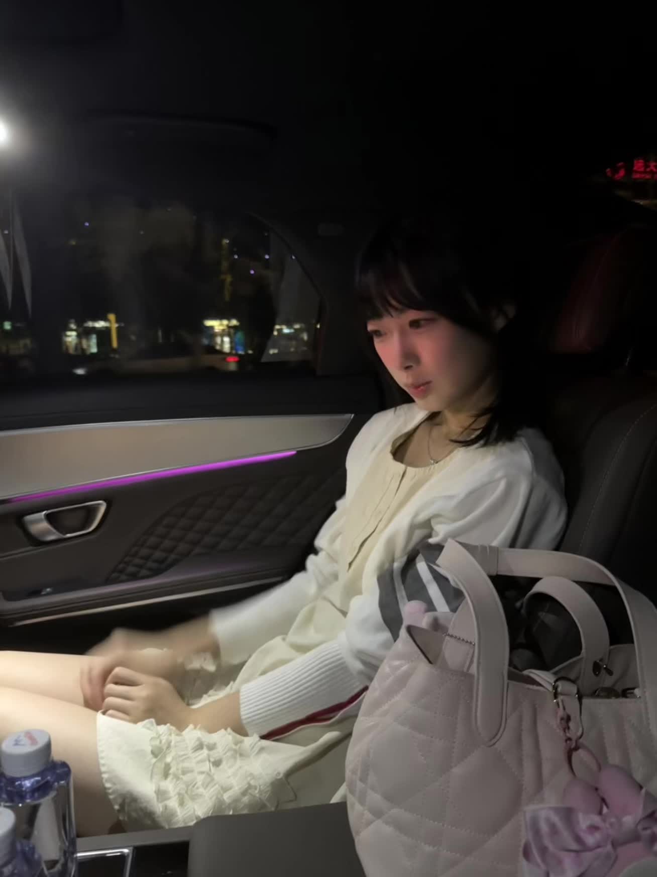 明知临行 还与你产生了感情 抱歉