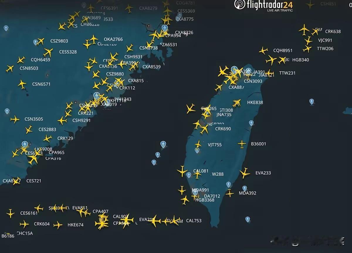 摊牌了！中方防空识别区划界全线前移，解放军首次在台岛东侧锁定美军战略轰炸机路径，