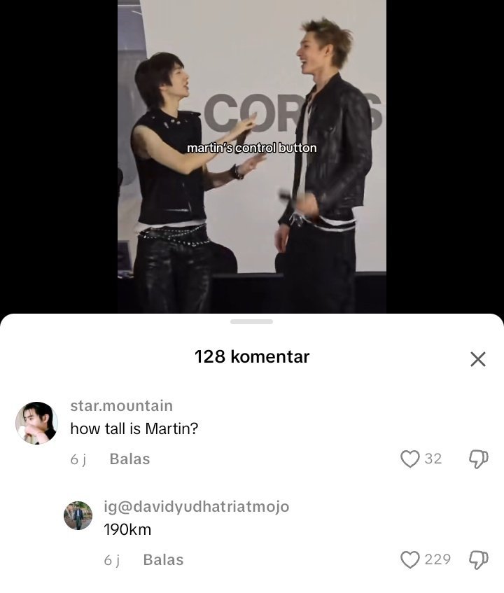 【twi】“how tall is martin？”“190km” ​​​
