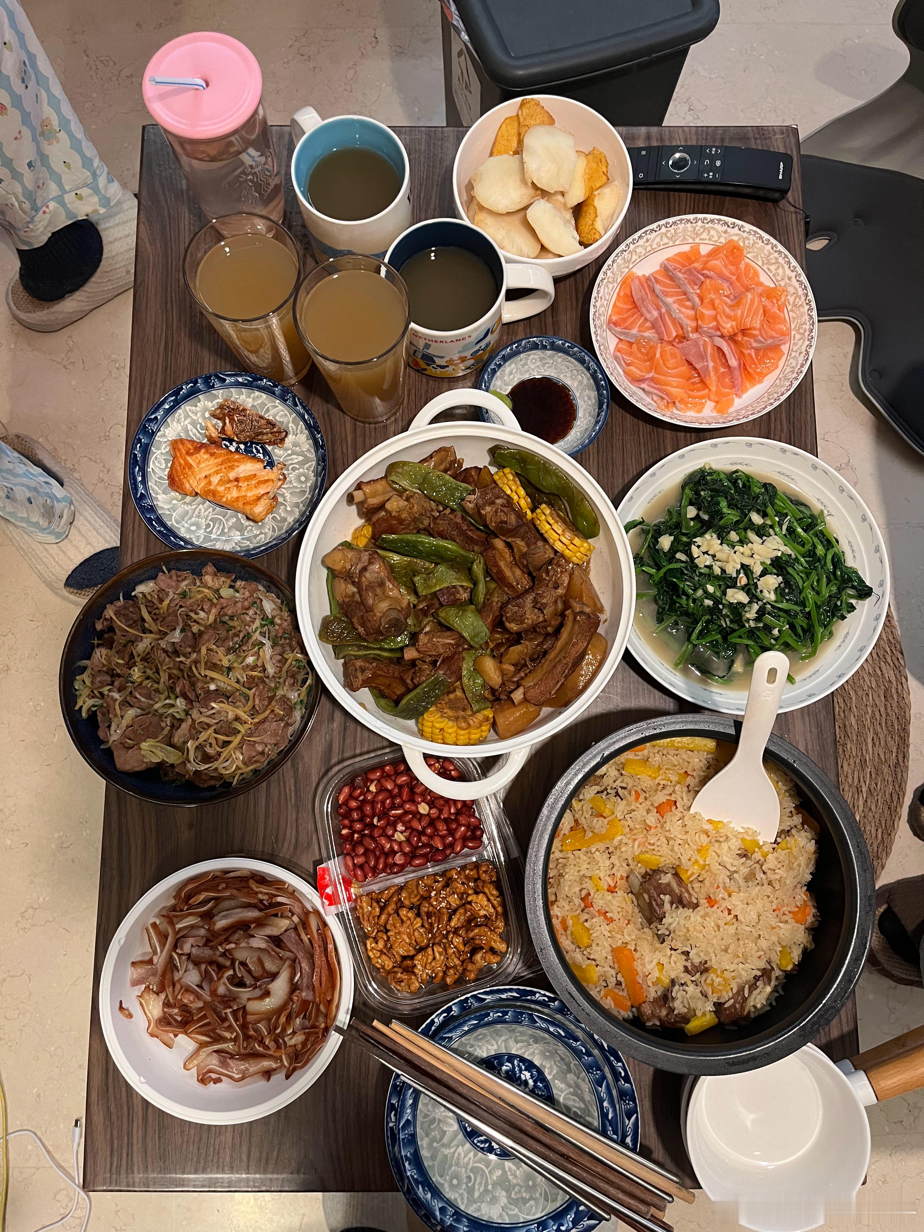 新年快乐！新年最开心的第一件事就是作为今日大厨每一道都发挥的在水平线上