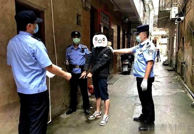 近日上海宝山发生一起新型隔空盗窃案，嫌疑人全程不露面、不撬锁，先在二手平台假扮买