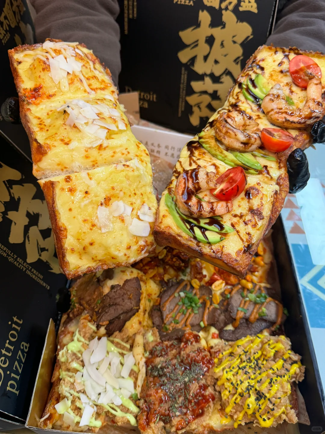 乌鲁木齐这家pizza是来报恩的吗❓❓❗